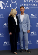 Kirsten+Dunst+Power+Dog+Photocall+78th+Venice+Y6ncU8PL6I_x.jpg