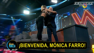 Monica.Farro.Calzas.Pechocha.La.Noche.Perfecta.1080P-Colitaz.07.jpeg