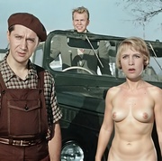 https://thumbs4.imagebam.com/af/f5/49/ME1CGBLH_t.jpg
