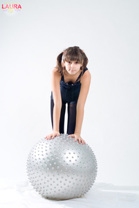 [Image: ME1A0TX3_t.jpg]