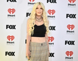 Tori Spelling - At the 2024 iHeartRadio Music Awards at Dolby Theatre in Hollywood, California 04/01/2024