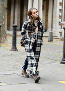 emilia-clarke-out-and-about-in-london-11-04-2021-9.jpg