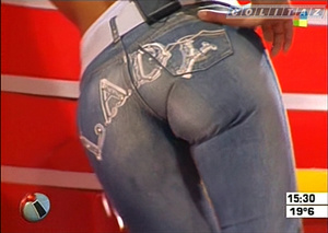 Nazarena.Velez.Jeans.Ajustados.Lady.Vueltita.Intrusos.SD.HQ-ColitazTV.61.jpeg