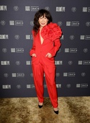 jodie-comer-sandra-oh-killing-eve-photo-call-16.jpg