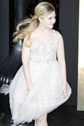 Abigail Breslin MELZTZC_t