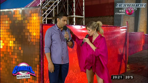 Laurita.Fernandez.Aro.Combate.Descuido.Gomas.Combate.1080P-Colitaz.01.jpeg