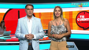 Carolina.Losada.Pantalon.Ajustado.Mostaza.TCAM.1080P-Colitaz.20.jpeg