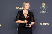 Kate+Winslet+73rd+Primetime+Emmy+Awards+Press+4M_40oeU8_Qx.jpg