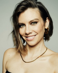 Lauren Cohan  MEQX1XE_t