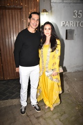 Preity Zinta leaving a party in Mumbai 24.02.2024 (x2)