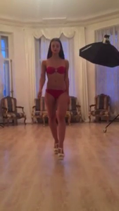 [Image: ME19K19Y_t.png]