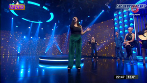 Laurita.Fernandez.Bienvenidos.a.Ganar.Vestido.Blazer.Abierto.1080P-Colitaz.30.jpeg