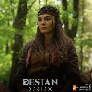 Destan ( serial) - Ebru Șahin și Edip Tepeli - Pagina 4 MEARJJ4_t