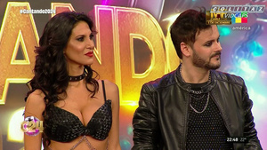 Silvina.Escudero.Cantando.2024.Rock.1080P-Colitaz.146.jpeg