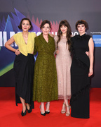 Dakota+Johnson+Lost+Daughter+UK+Premiere+65th+FKwTxq8IGqux.jpg