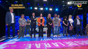 Cande.Ruggeri.Los.8.escalones.Oops.Pollerita.1080P.15.05.25-Colitaz.20.jpeg