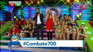 Laurita.Fernandez.Vestido.Rojo.Transparencia.Descuido.Combate.1080P-Colitaz.56.jpeg
