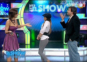 Cinthia.Fernandez.Vueltita.Calza.Gris.Este.Es.El.Show.SD.HQ.60FPS-Colitaz.13.jpeg