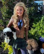 mallory-james-mahoney-11-27-2022-16.jpg