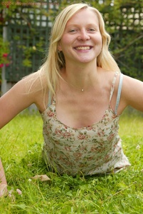 Permanent Link to 2004 03 10 tabbitha imgset651