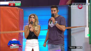 Laurita.Fernandez.Pollerita.Tajo.Descuido.Combate.1080P-Colitaz.22.jpeg