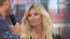 Rocio.Guirao.Diaz.Bailando.2017.Reggaeton.1080P-Colitaz.05.jpeg