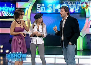 Cinthia.Fernandez.Vueltita.Calza.Gris.Este.Es.El.Show.SD.HQ.60FPS-Colitaz.24.jpeg