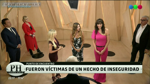 Romina.Pereiro.Catsuit.Rosa.Ajustado.PH.1080P-ColitazTV.04.jpeg