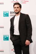 Kit+Harington+Eternals+Photocall+16th+Rome+FOmglPqBrf_x.jpg