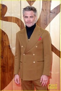 chris-pine-hugh-grant-rege-jean-page-dungeons-dragons-berlin-41.jpg