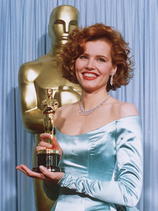 Geena Davis MEVRE2M_t