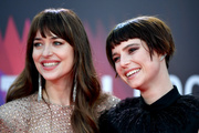Dakota+Johnson+Lost+Daughter+UK+Premiere+65th+wDYPhNZOgIrx.jpg