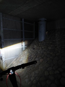 HQ6RSovR.jpg