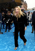 Jodie+Comer+UK+Premiere+20th+Century+Studios+-eFypgFYqvQx.jpg