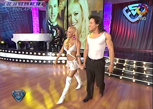 Evangelina.Anderson.Corte.Pollera.Bailando.2008.SD.HQ-Colitaz.05.jpeg