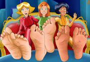 Disney (героини мультфильмов)Foot Collection!