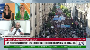 Debora.Plager.Saco.Verde.Marcando.Pechos.LN.1080P-Colitaz.00.png