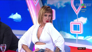 Josefina.Pouso.Escotadita.Intrusos.2024.1080P-Colitaz.07.jpeg