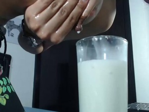 [Image: ME1CDK7W_t.jpg]