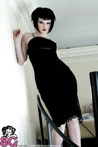 Permanent Link to 2006 12 16 – Lexie – Noir Staircase