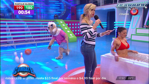 Laurita.Fernandez.Jean.Ajustado.Paula.Gomez.Combate.1080P-Colitaz.36.jpeg