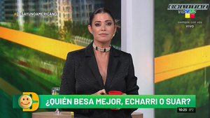 Natalie.Weber.Meneando.Pollera.Cortita.DA.1080P-Colitaz.29.jpeg