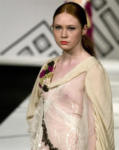 Karen Gillan (2).jpeg