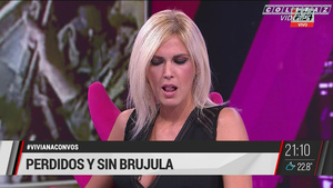 Viviana.Canosa.Platinada.Blusa.Negra.Escote.Viviana.Con.Vos.1080P-Colitaz.01.jpeg