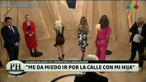 Romina.Pereiro.Catsuit.Rosa.Ajustado.PH.1080P-ColitazTV.17.jpeg