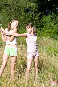 [Image: ME1A0TM9_t.jpg]