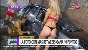 Soso.Mirabelli.y.Rubia.Lavando.Auto.Combate.1080P-Colitaz.66.jpeg