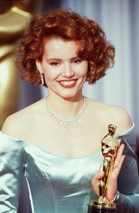 Geena Davis MEVRE2N_t