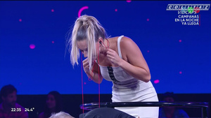 Noelia.Marzol.Minuto.Para.Ganar.Vestido.Blanco.Boquita.1080P-Colitaz.24.jpeg