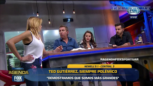 Alina.Moine.Agenda.Fox.Sports.Jeans..Top.Blanco.1080P-ColitazTV.46.jpeg